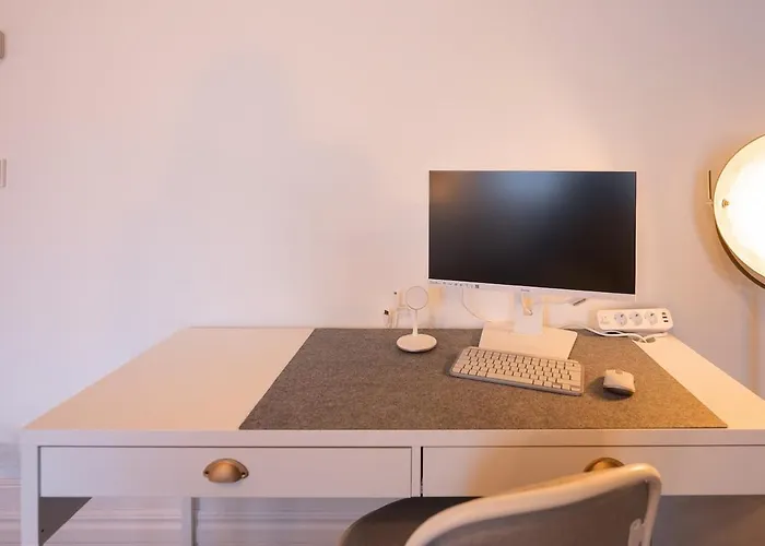 Kino Design Mit Workplace 600m Messe Lanxess Appartement